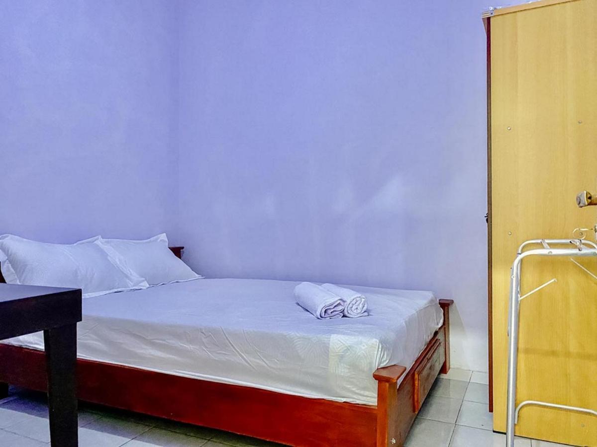 Rogojampi Griya Asri Syariah Mitra Reddoorz酒店 外观 照片